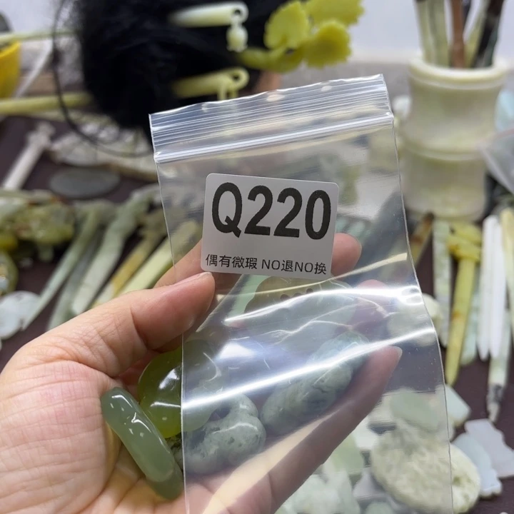 蛇纹石玉发饰合金冰*娃