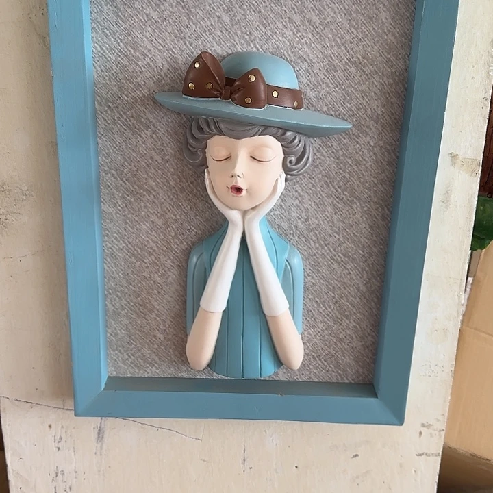 @***慢树脂摆件哈哈哈哈