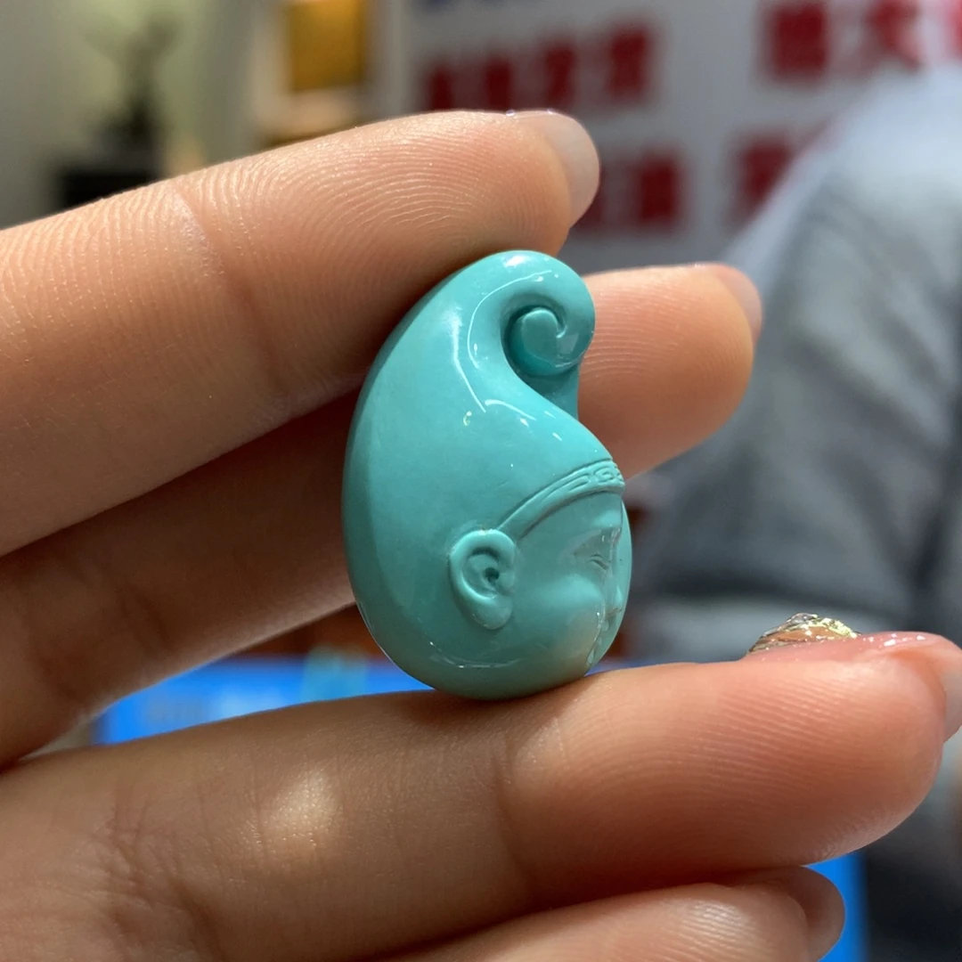 绿松石配饰未镶嵌