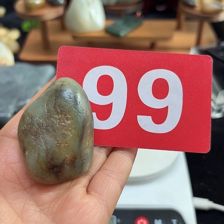 和田玉（糖玉）未镶嵌挂件