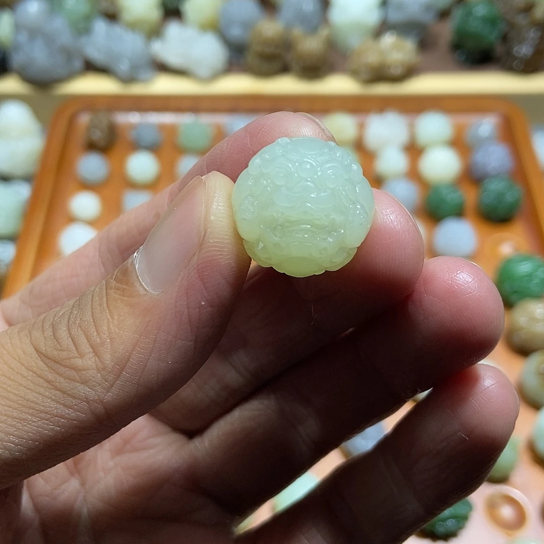 颈饰未镶嵌和田玉定制