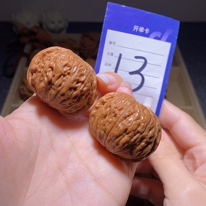 塵***雪文玩核桃把件铁锤妹妹41左右