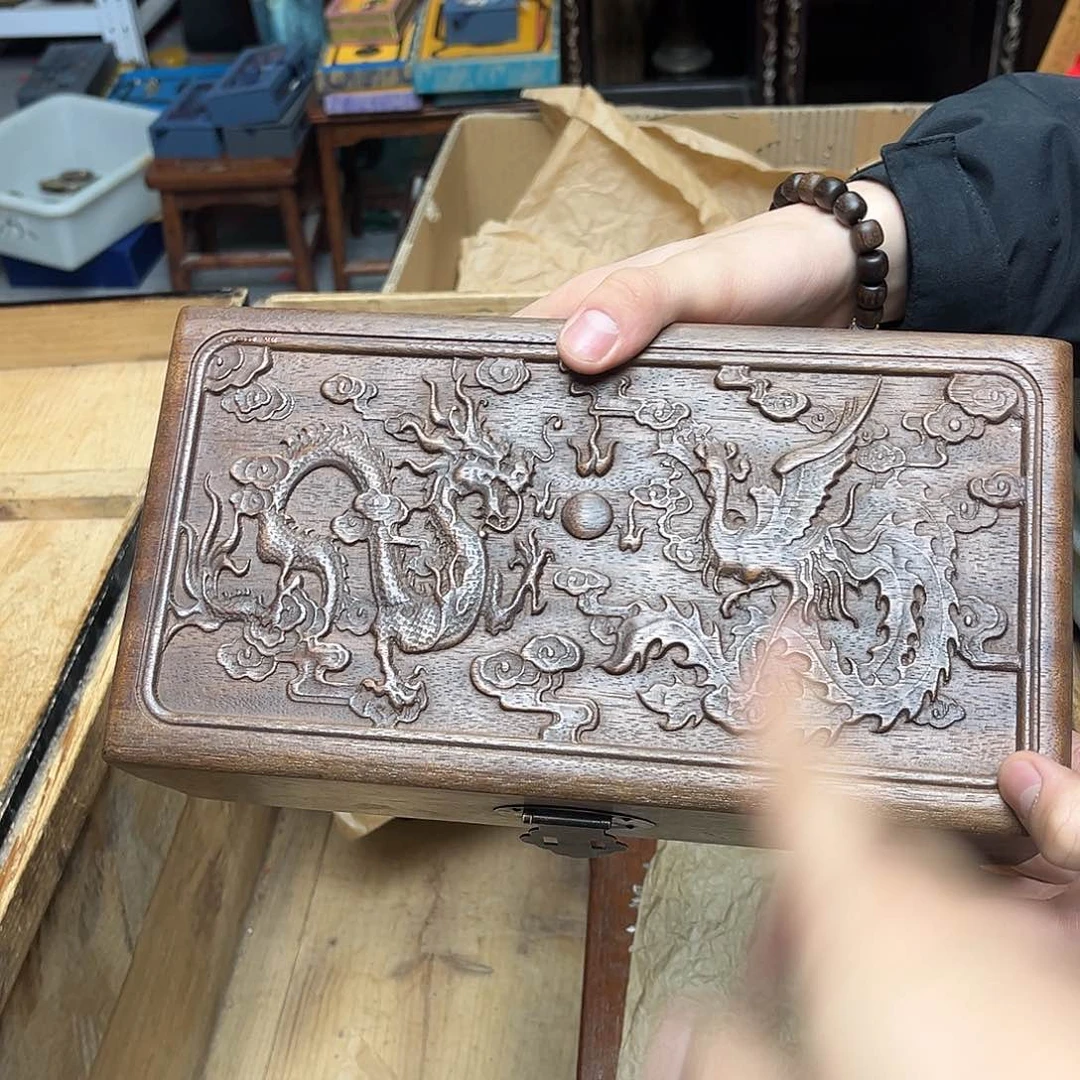 大叶紫檀（黑酸枝木类）