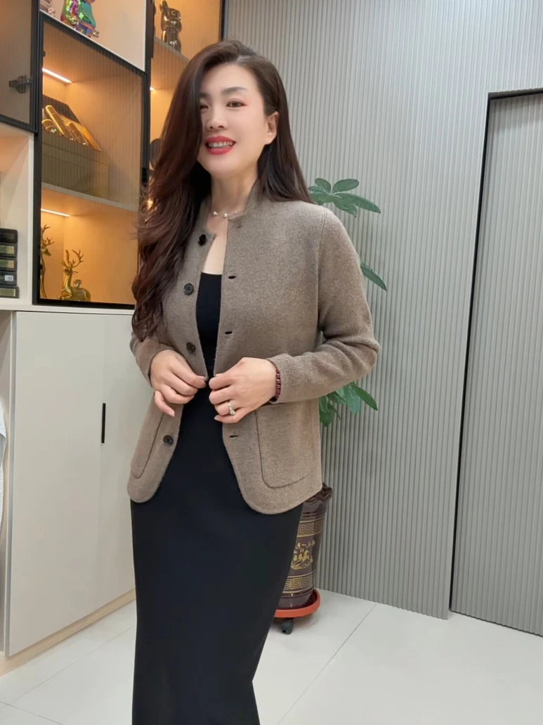 01-中式立领针织外套