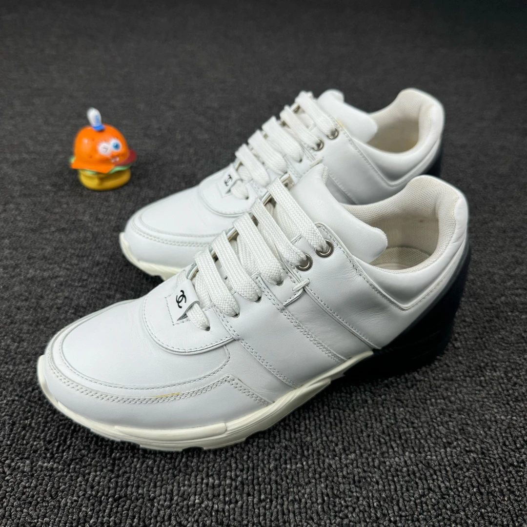 95新 Chanel/香奈儿 款式：Chanel香奈儿白黑运动鞋 HB664 36.5