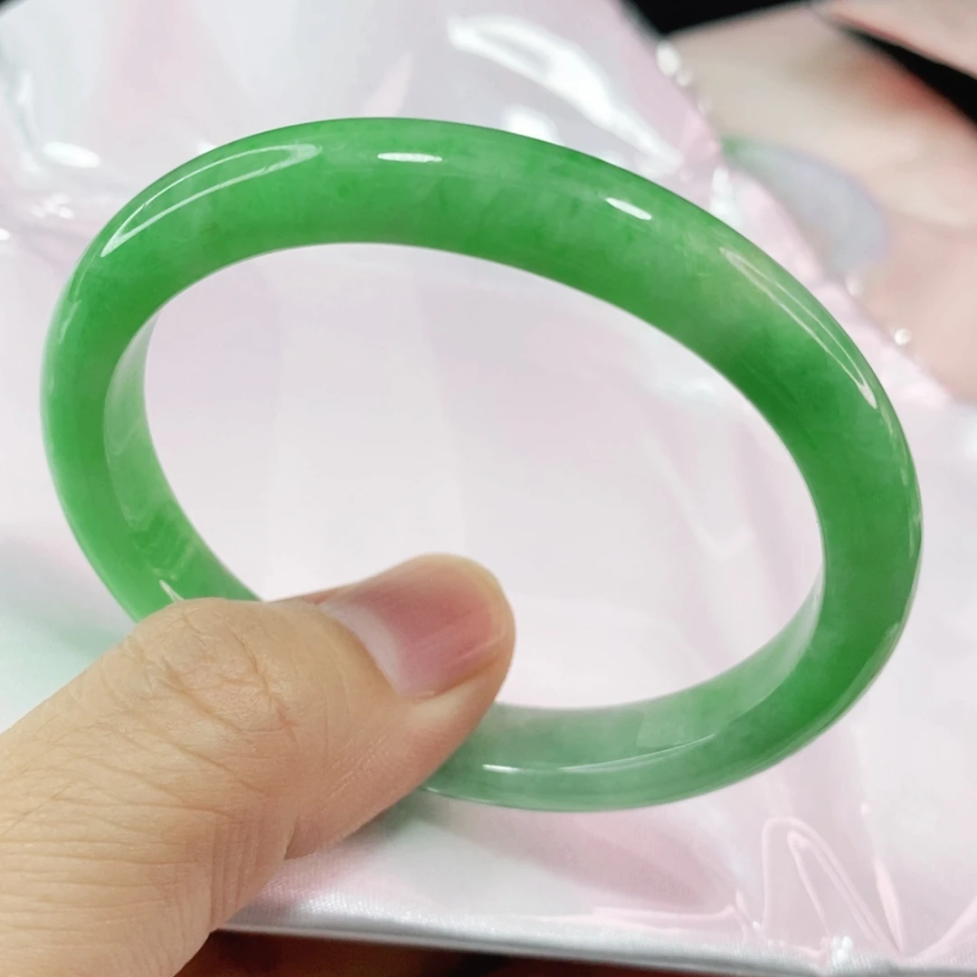 未镶嵌手镯翡翠54.6圈口贵妃强推