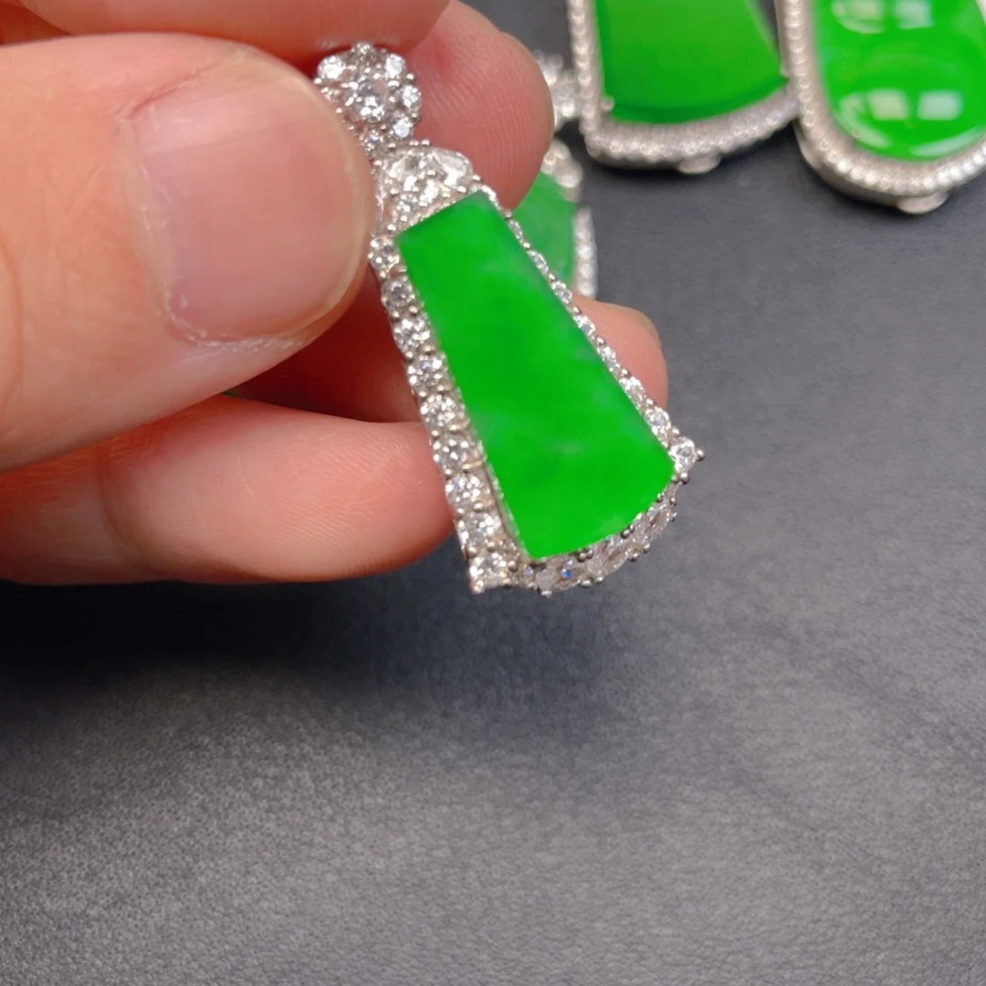 翡翠银S925镶嵌吊坠(不含链)