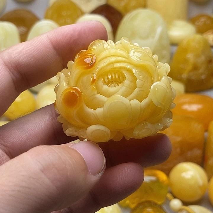 琥珀颈饰未镶嵌琥珀蜜蜡吊坠