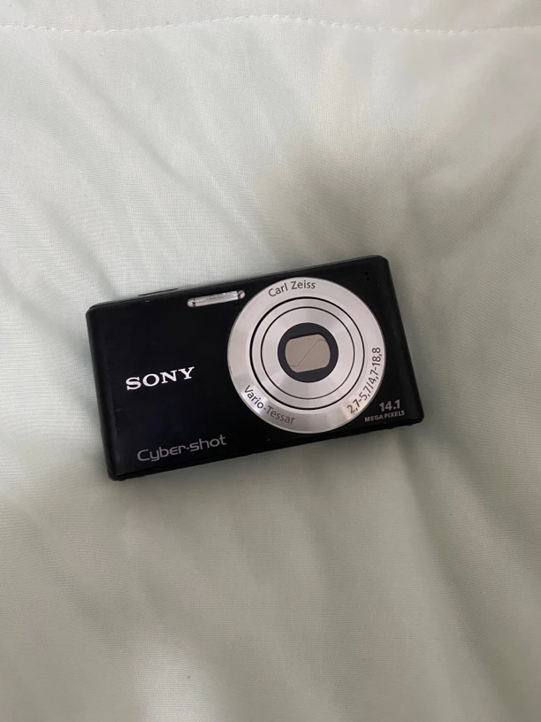 9新 Sony/索尼 w530黑色1400w像素网红款ccd相机