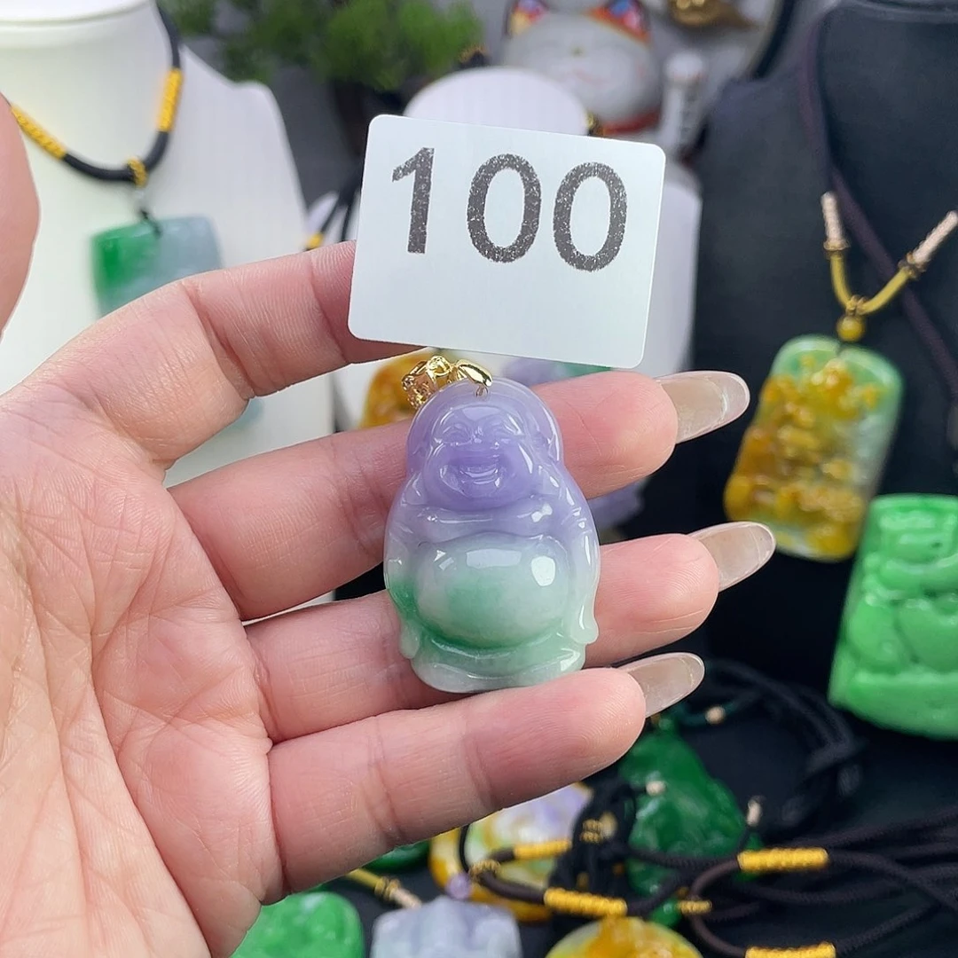 翡翠未镶嵌吊坠(赠链)