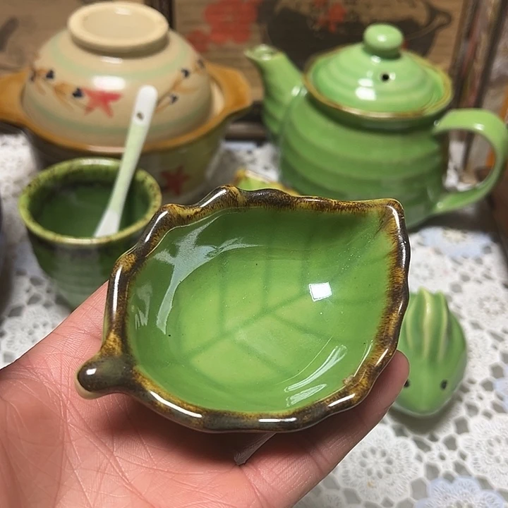 瓷粗瓷煤烧小树叶碟子一支