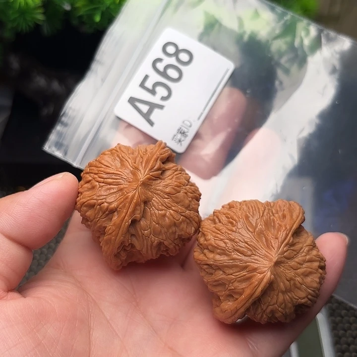 桃核把件核桃绣球45