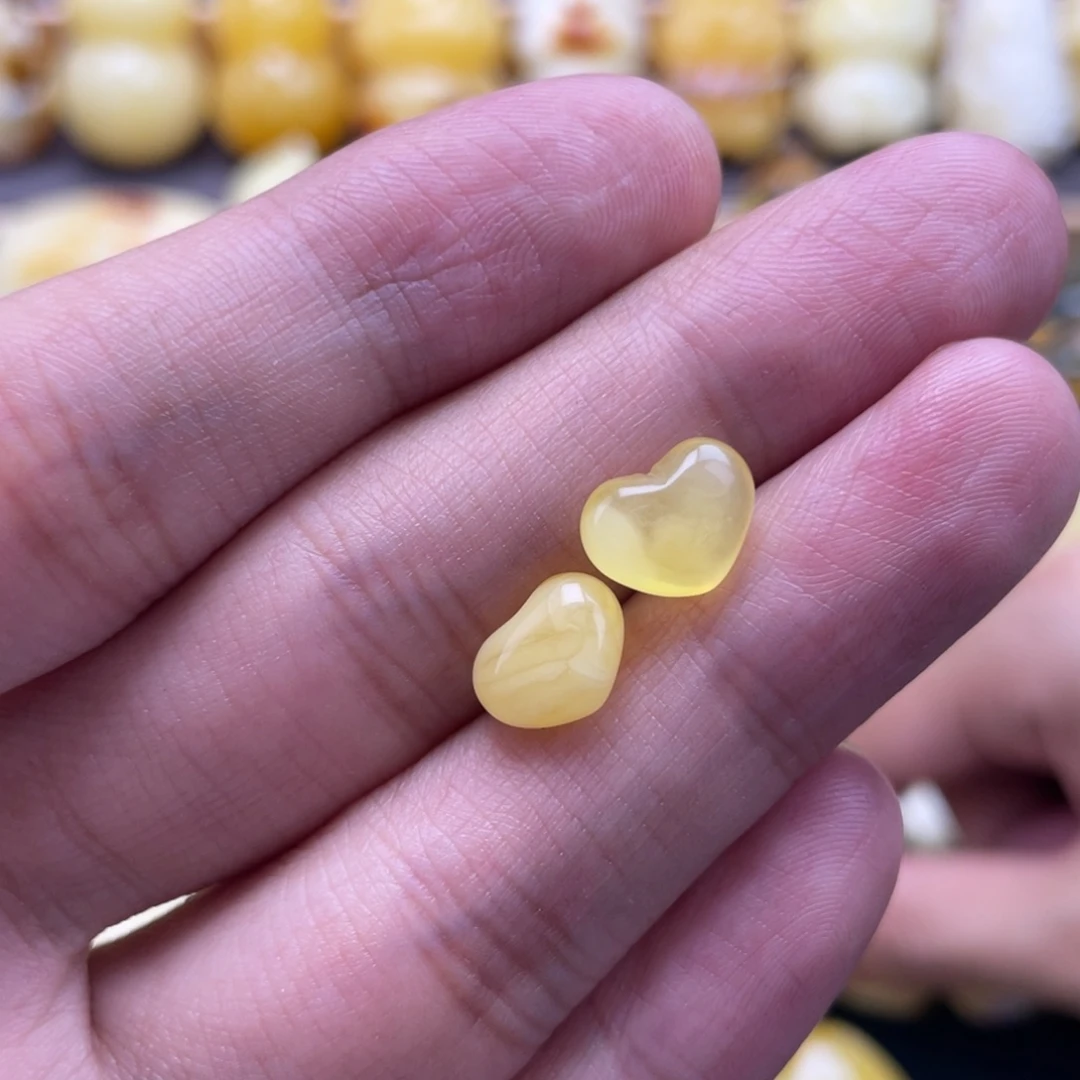 琥珀未镶嵌裸石蜜蜡