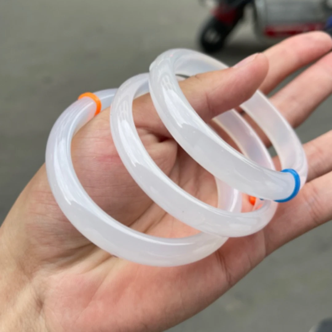 【玛瑙手镯】高冰玛瑙手镯冰透天然纹路多样性拍一发一