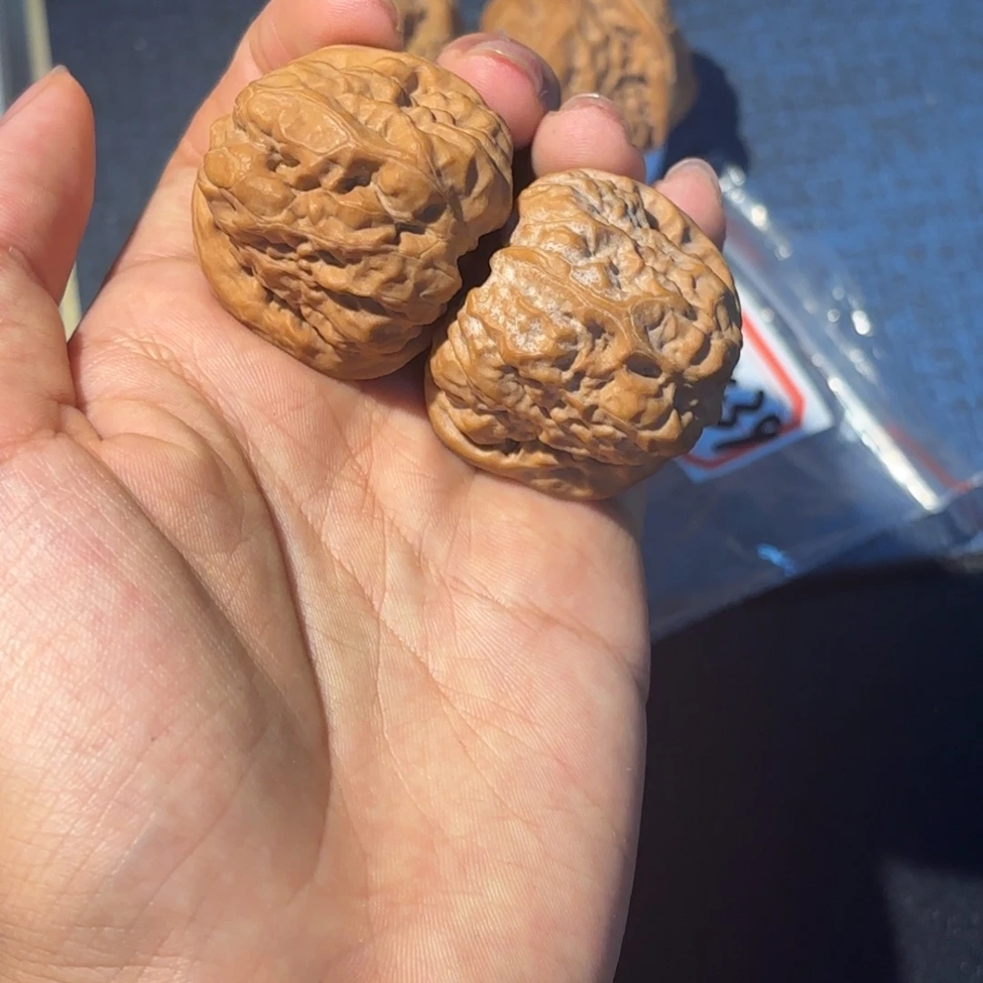 吊坠文玩核桃38尺40克蛤蟆头101108