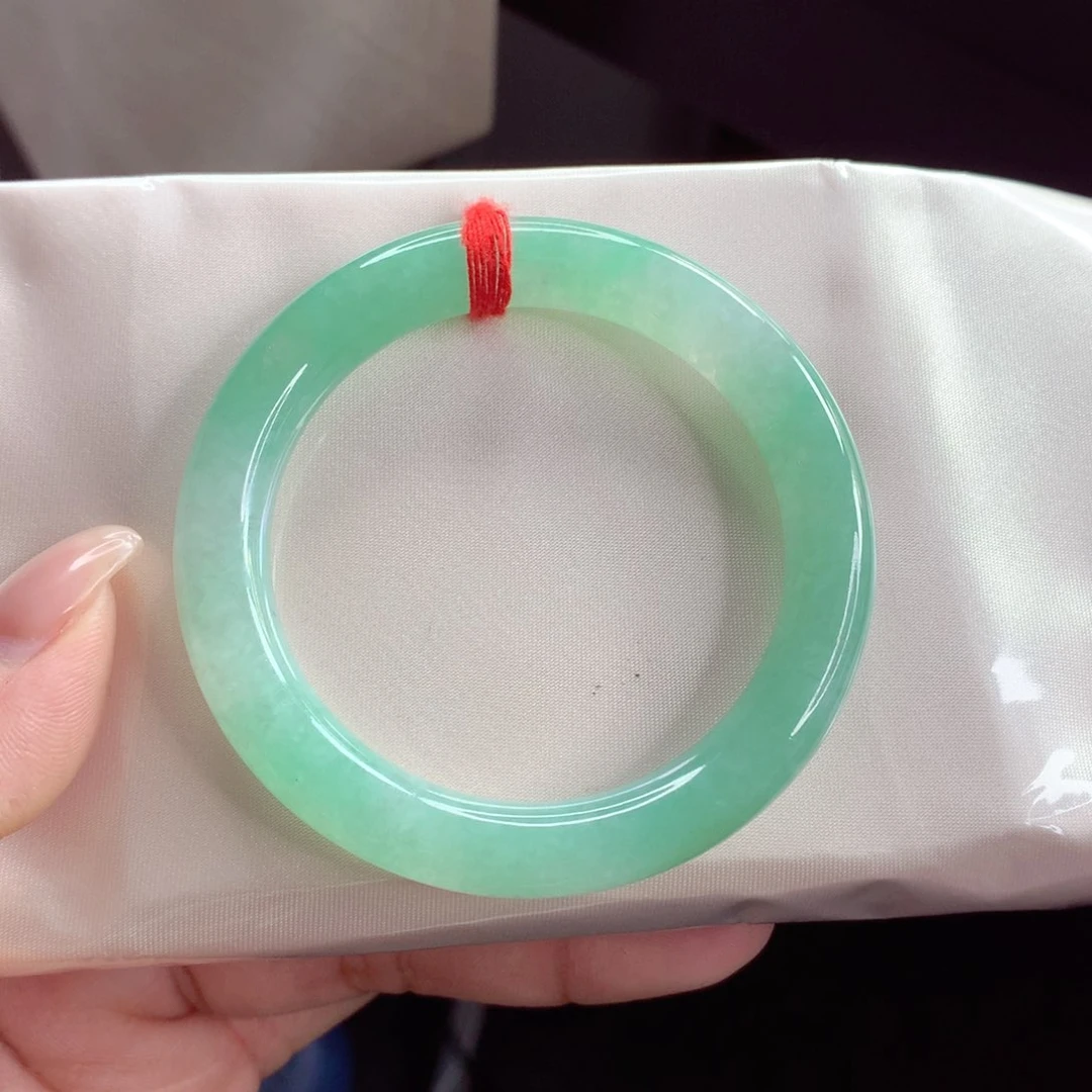 未镶嵌手镯（圆镯）翡翠52,1苹果绿 放漏价 小柒