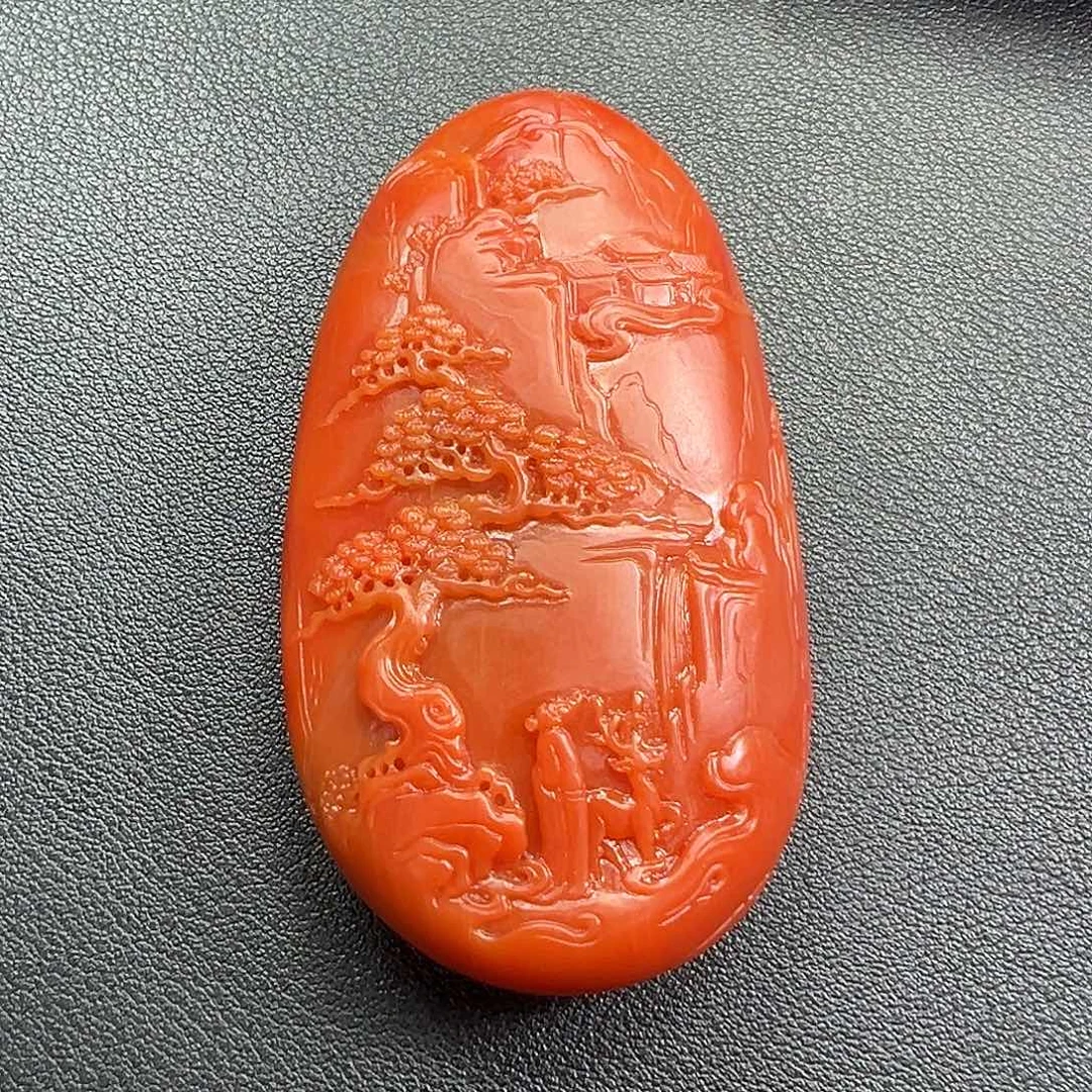 南红玛瑙未镶嵌山水牌