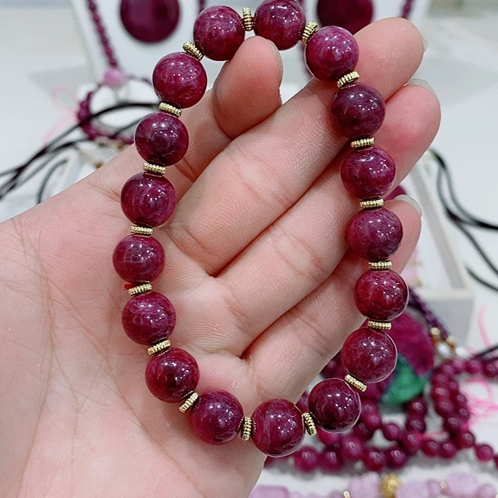 未镶嵌手串红宝石