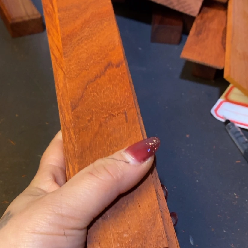 【闪购商品】非洲紫檀（红花梨）