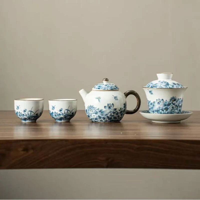 ZH1507蝶恋花一壶二杯+盖碗+xx012陶瓷椭圆青花吸水茶盘（套装）