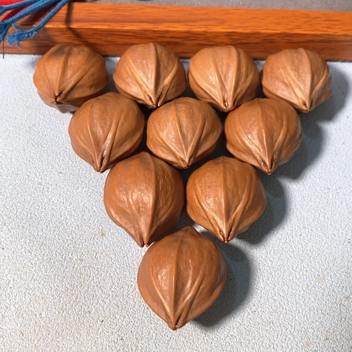 ****哥手串橄榄核3342精品4花老树王蒜头铁核9+1颗