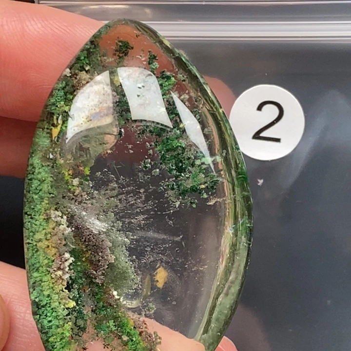 二***步未镶嵌颈饰水晶天然