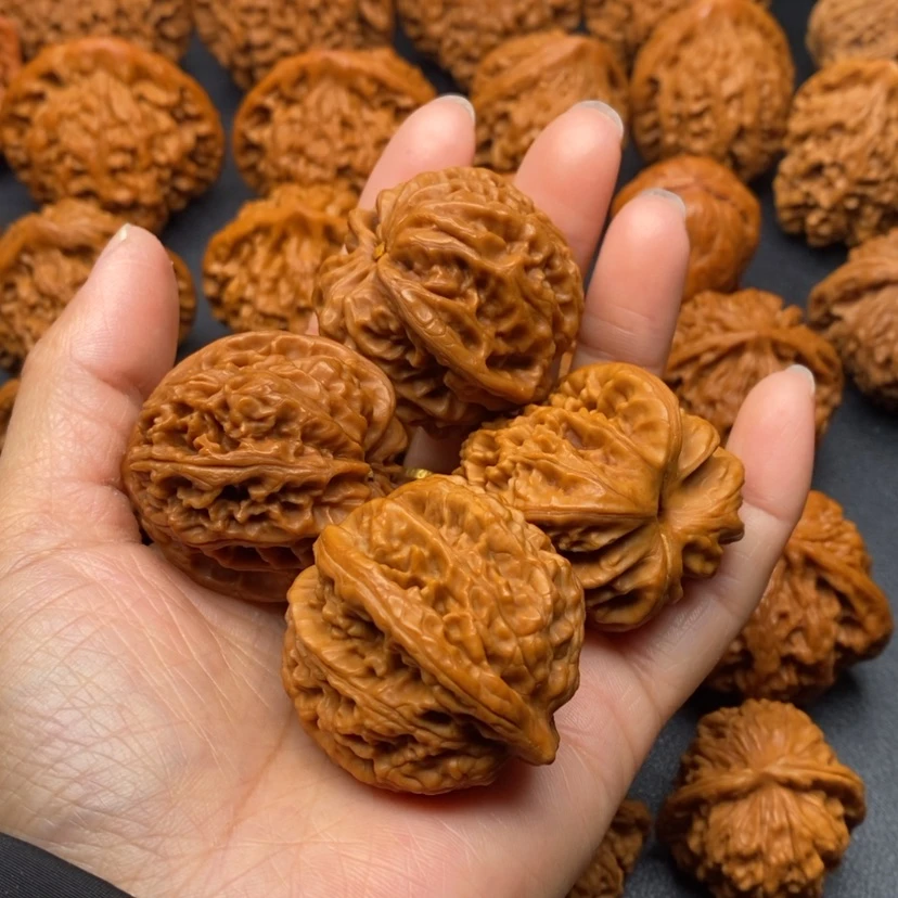 【闪购商品】文玩核桃把件于****丶核桃