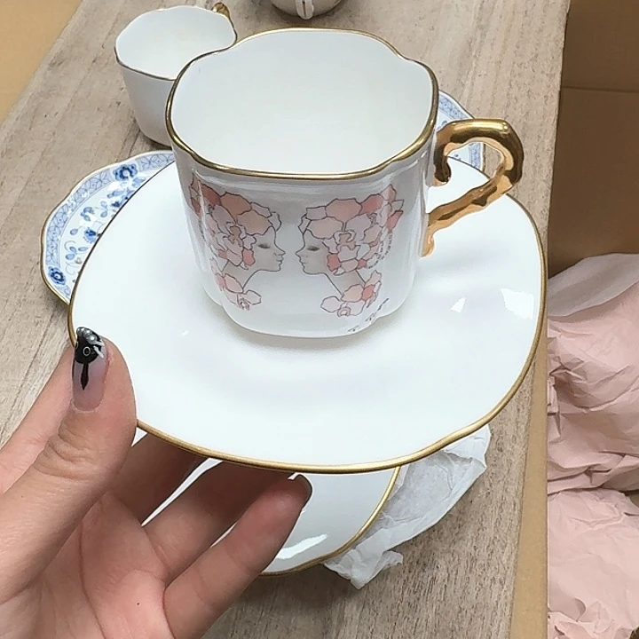 瓷片瓜*噗哈哈哈哈哈哈哈哈哈哈我