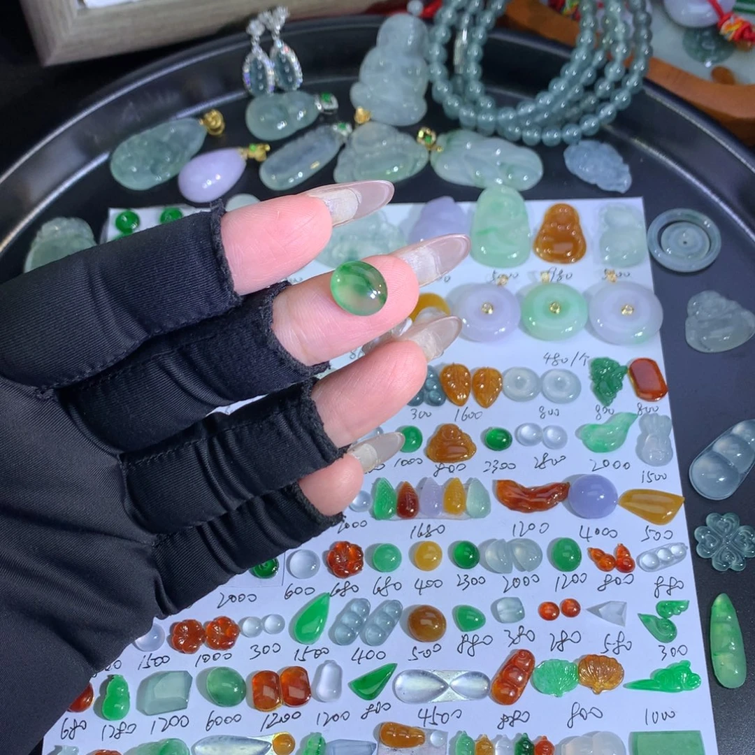 翡翠未镶嵌吊坠(不含链)绿蛋