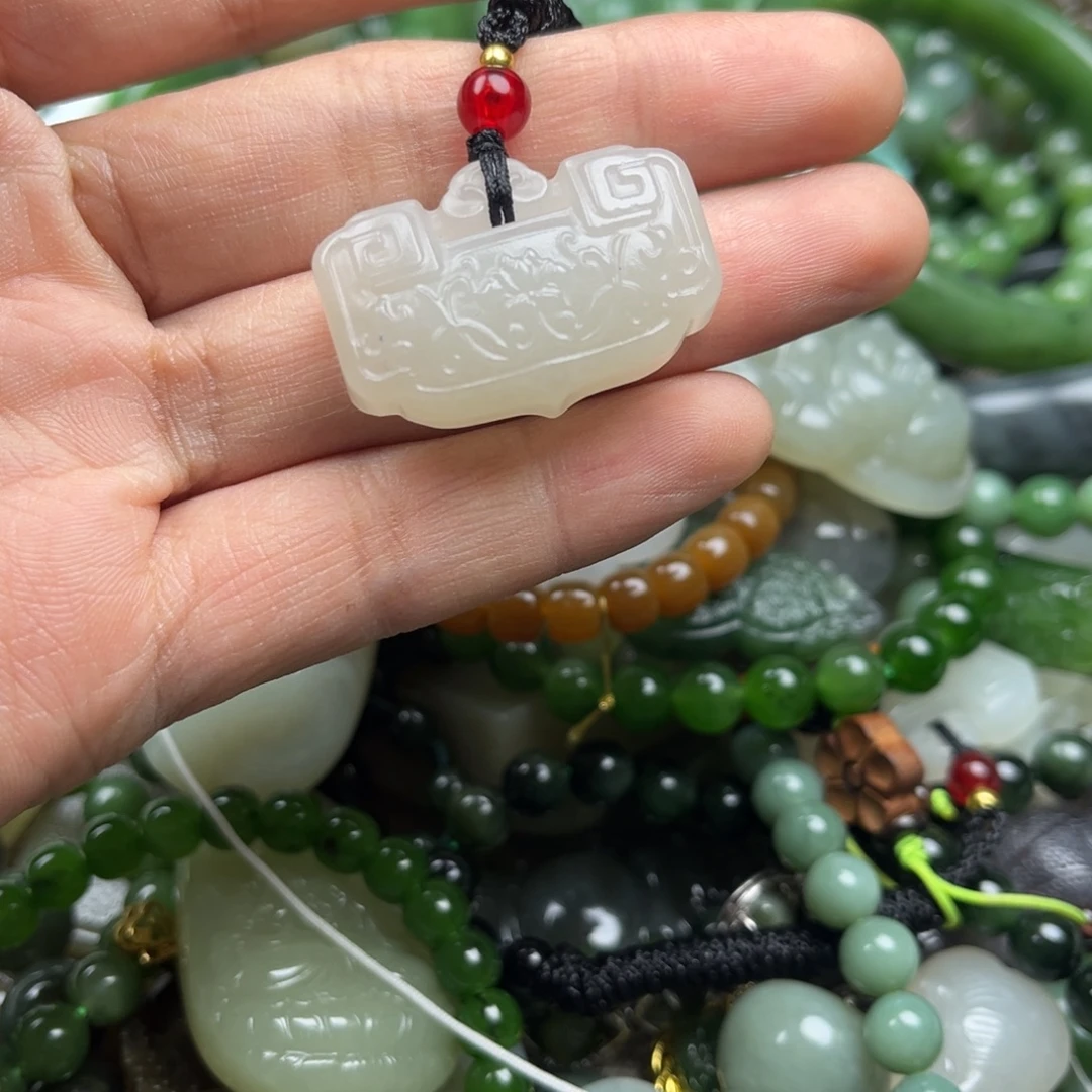 和田玉（白玉）未镶嵌颈饰