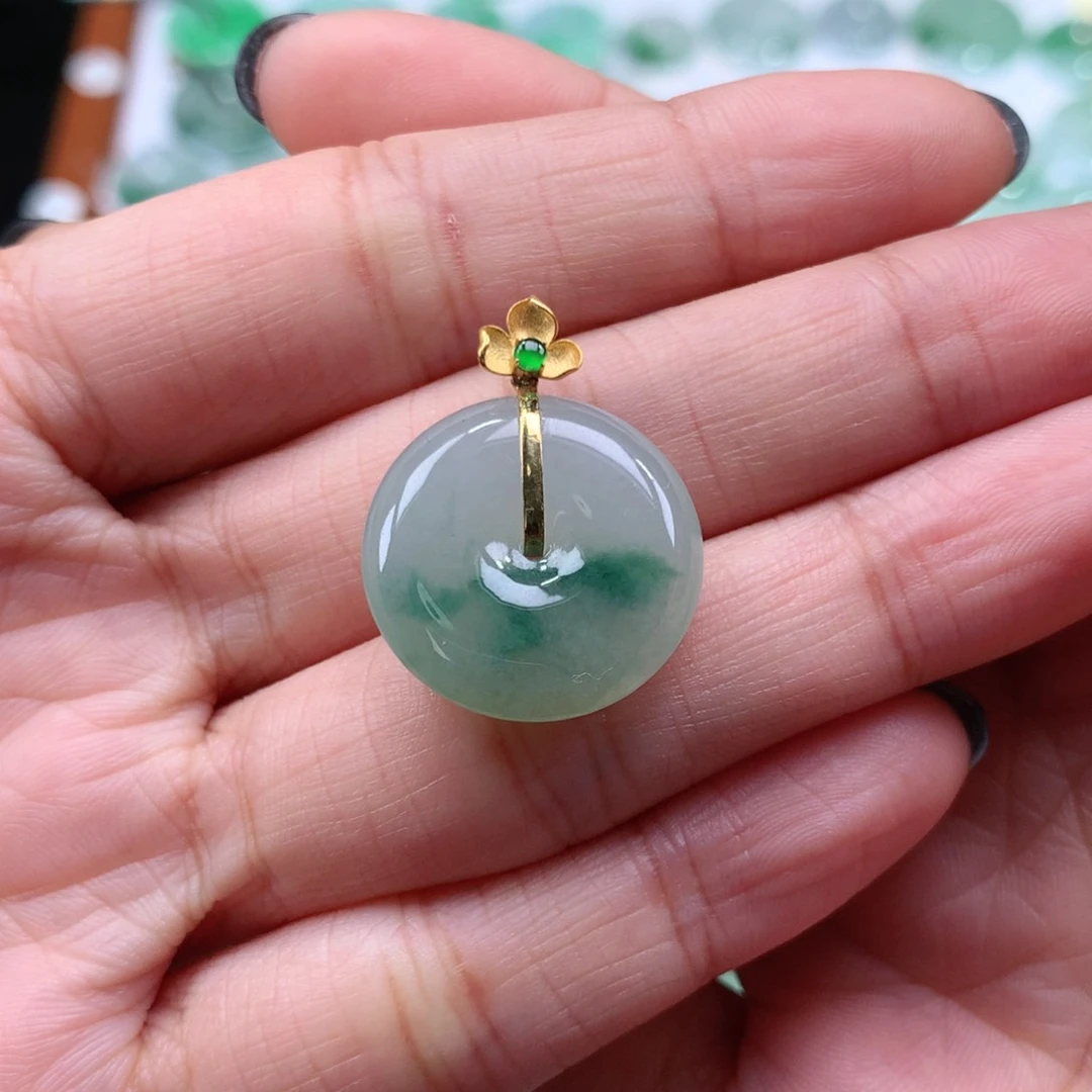 翡翠吊坠(不含链)18K金镶嵌平安扣