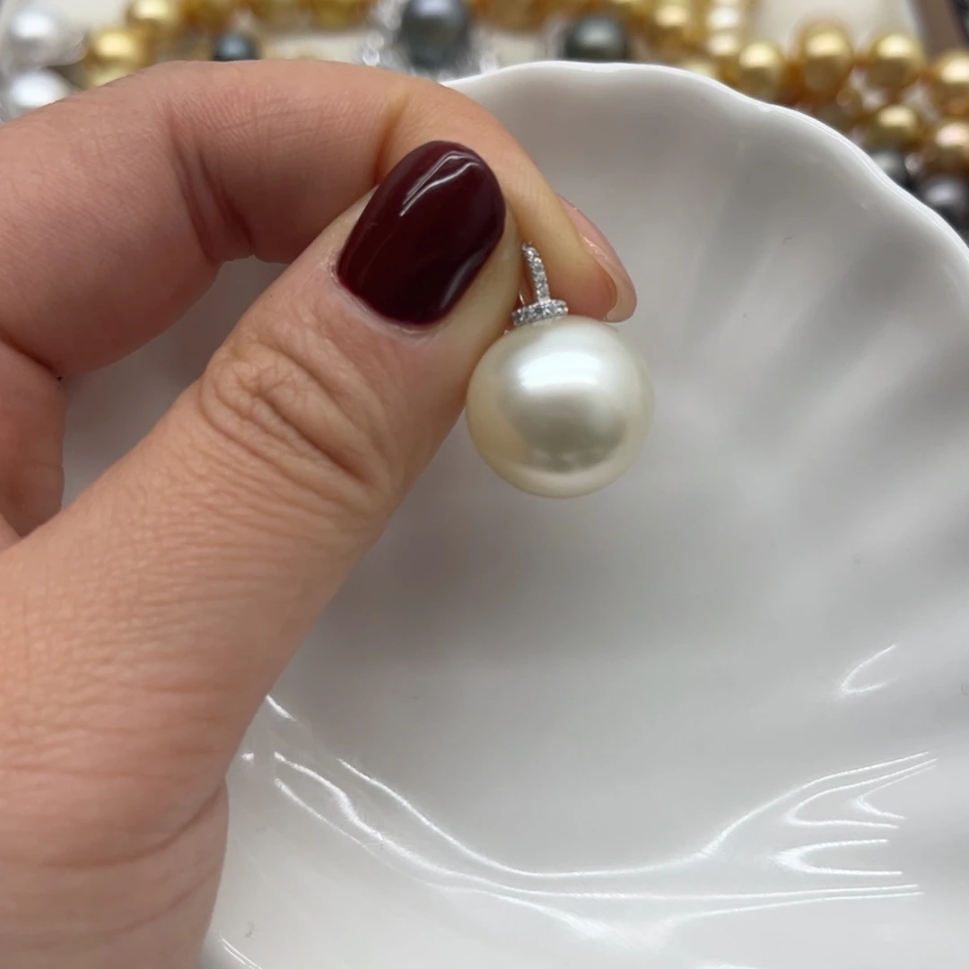 海水珍珠吊坠(不含链)18K金镶嵌