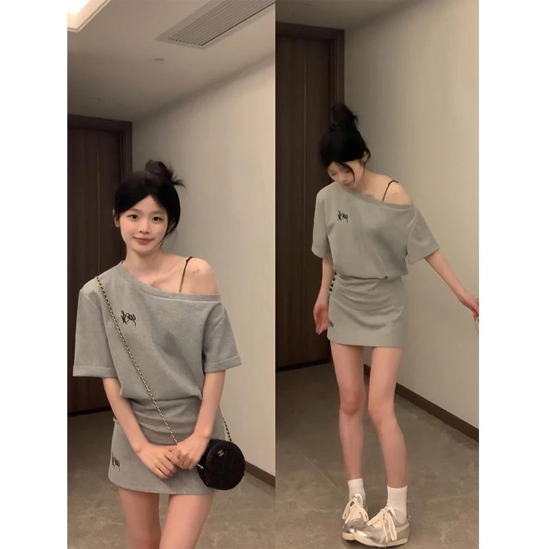 2025夏新款休闲运动套装女韩系慵懒风时尚短款斜肩短袖短裙两件套