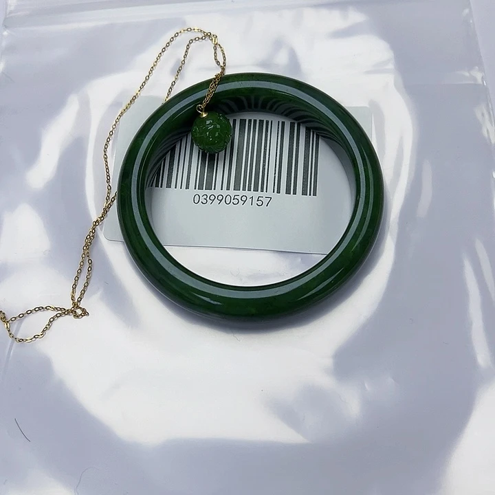 和田玉未镶嵌手镯微瑕60搭吊坠