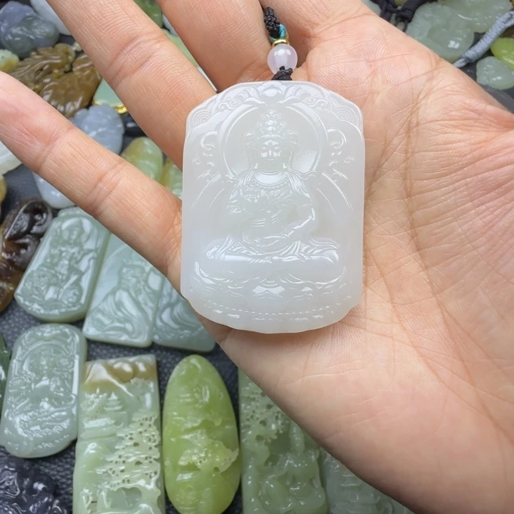 和田玉未镶嵌珠宝奇石