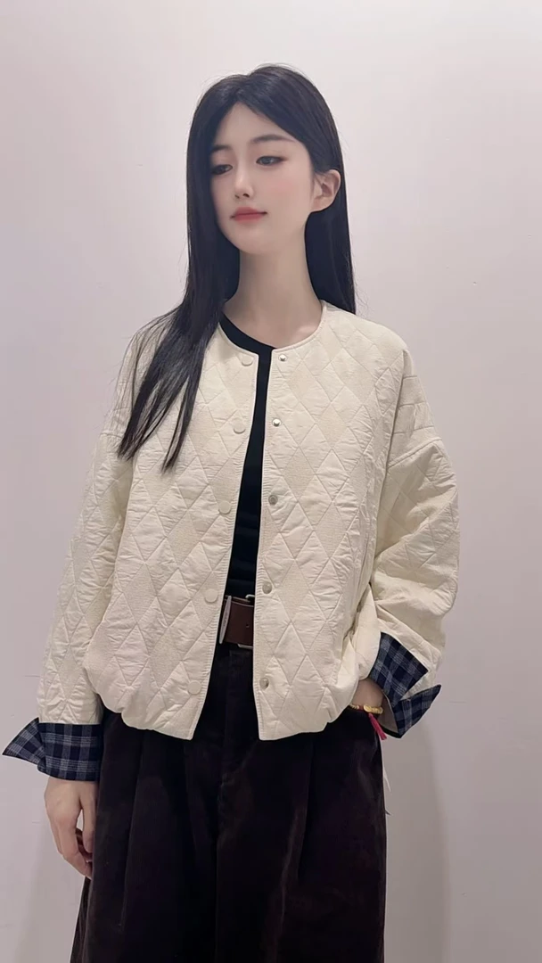 欧货高级菱形格拼接袖口撞色轻薄圆领休闲短外套