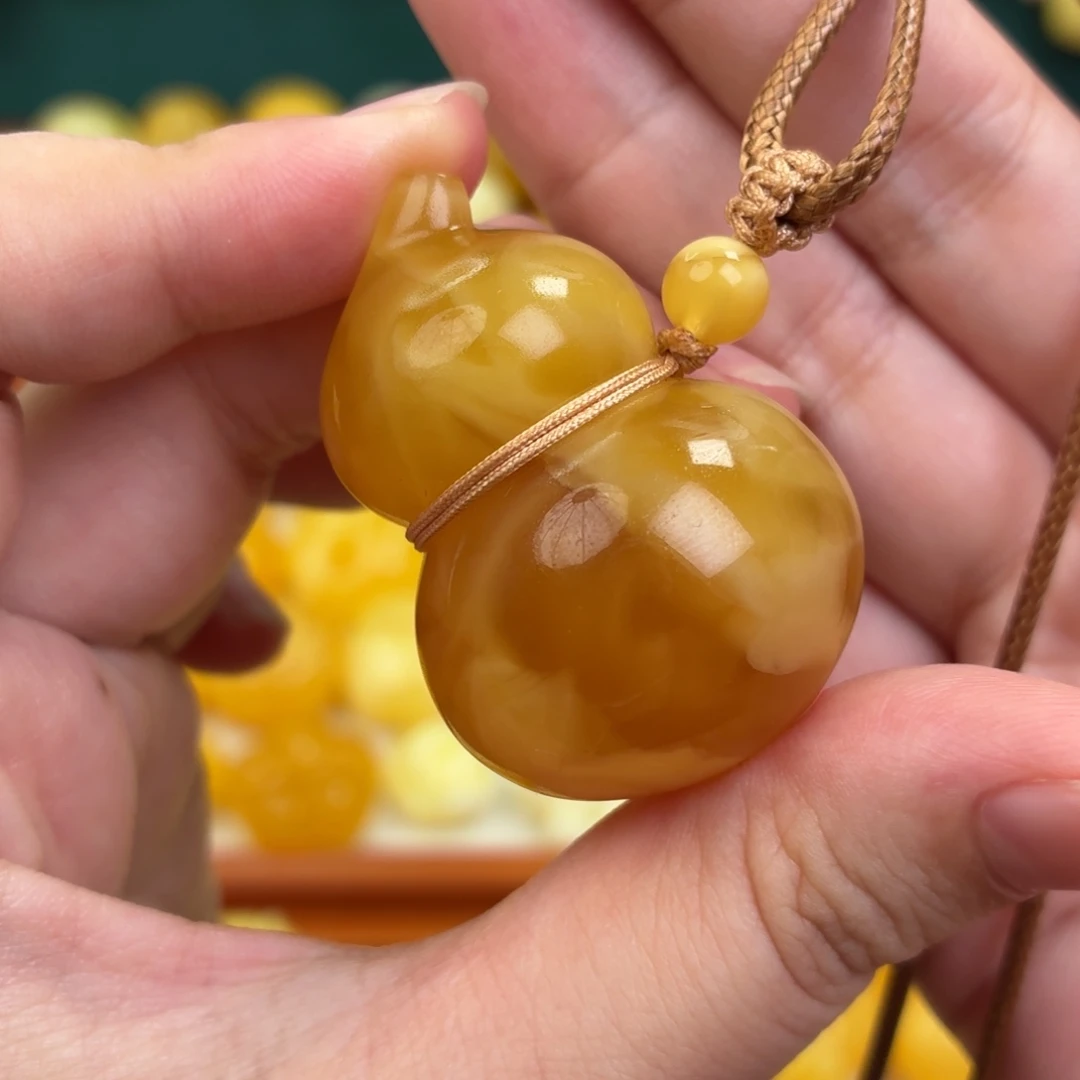 蜜蜡未镶嵌毛衣链蜜蜡