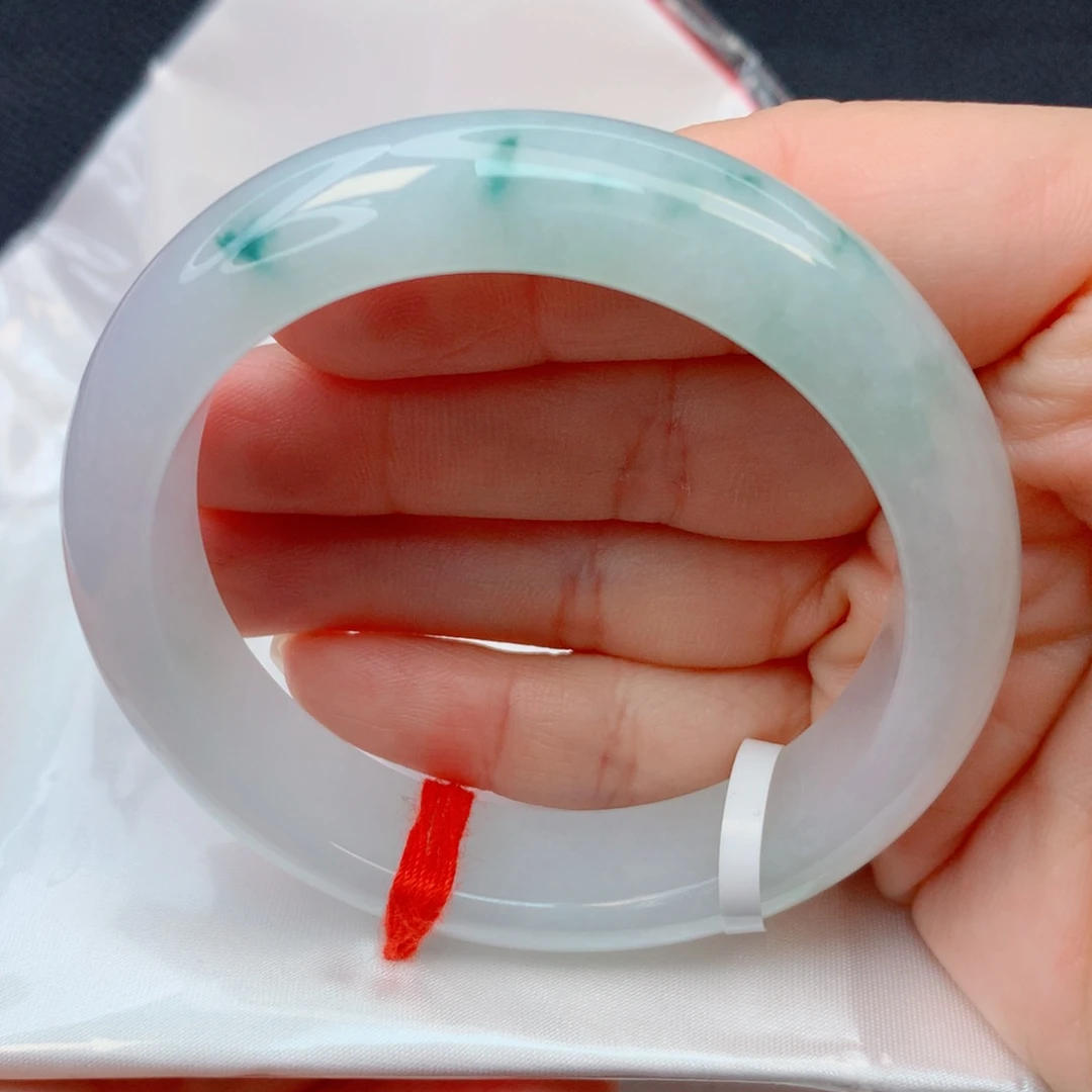 潜***用翡翠未镶嵌手镯51-52冰胶飘花