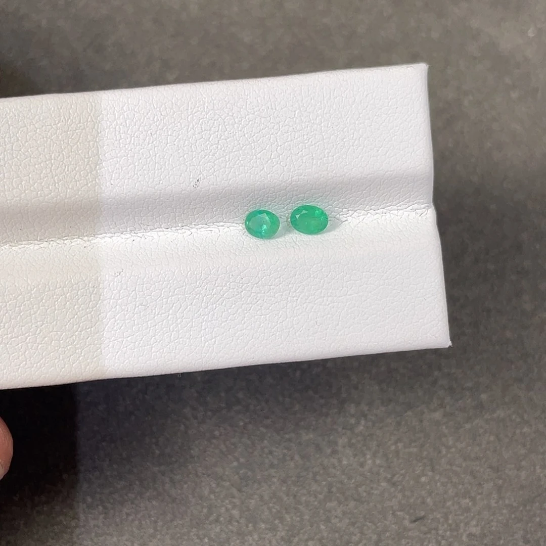 祖母绿裸石未镶嵌祖母绿裸石