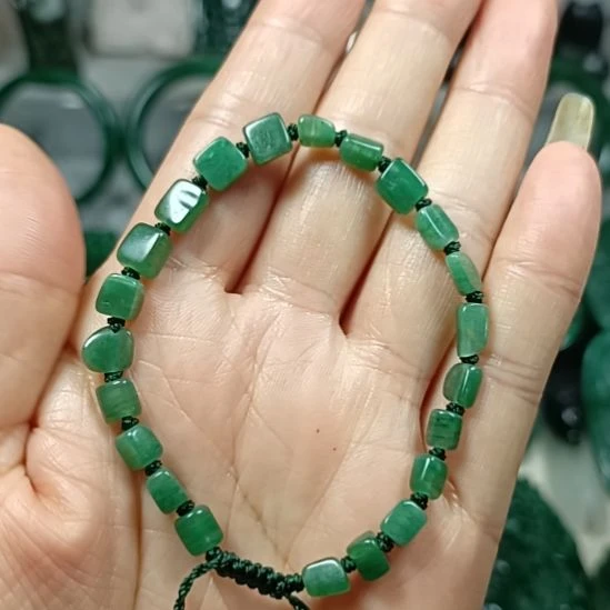 独山玉未镶嵌手链