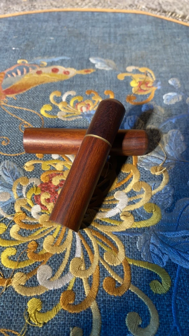 材质通用型牙签筒