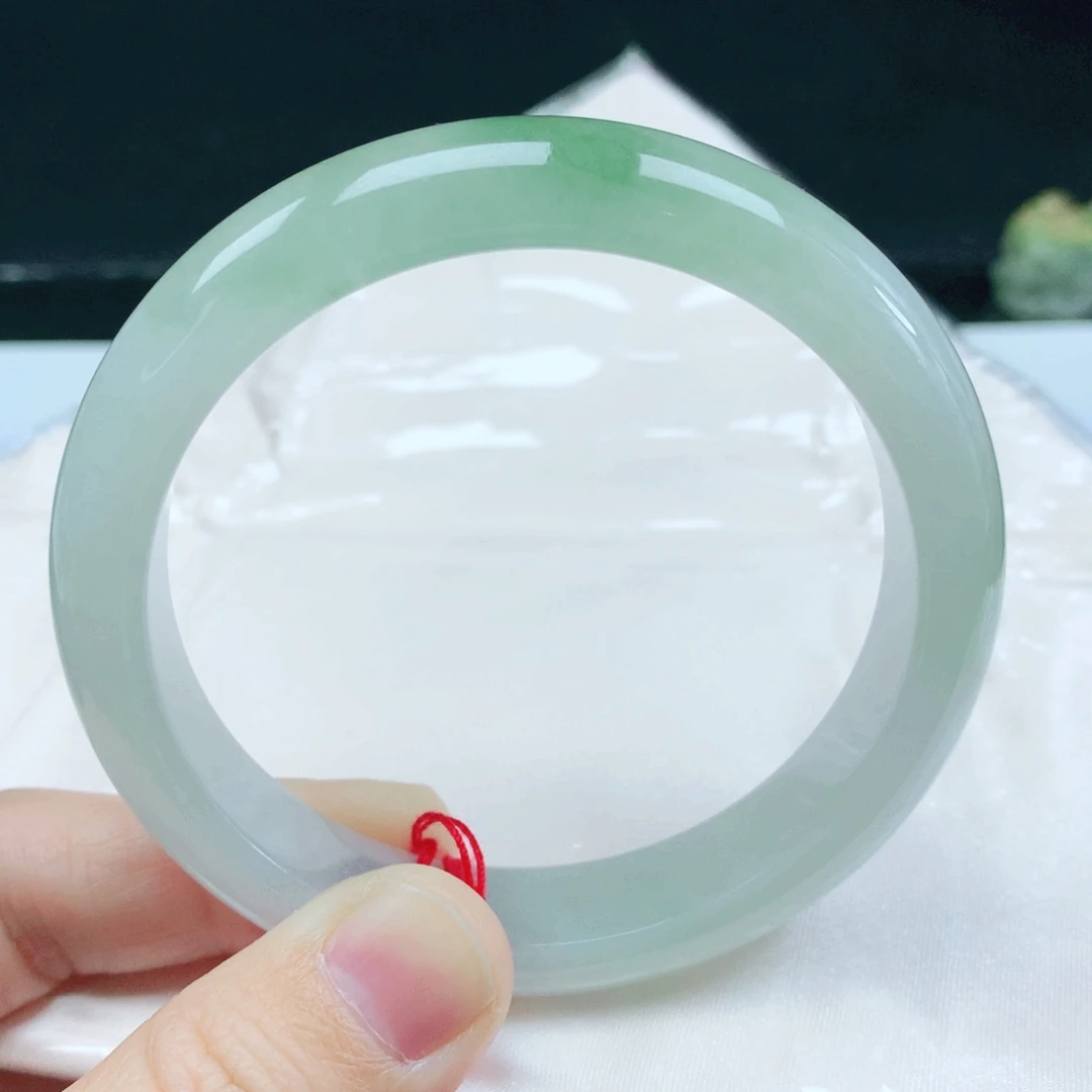 未镶嵌手镯翡翠58