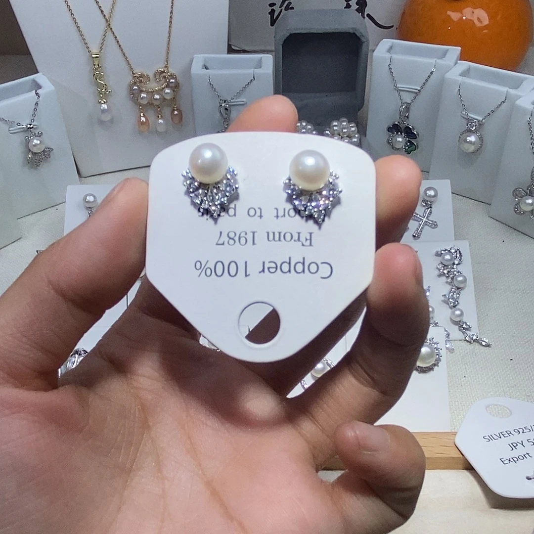 淡水珍珠未镶嵌耳饰