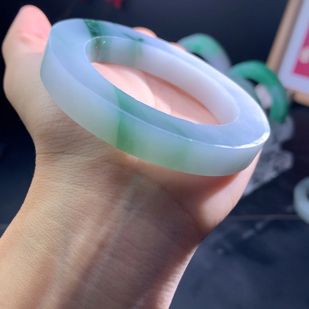 定制翡翠手镯未镶嵌