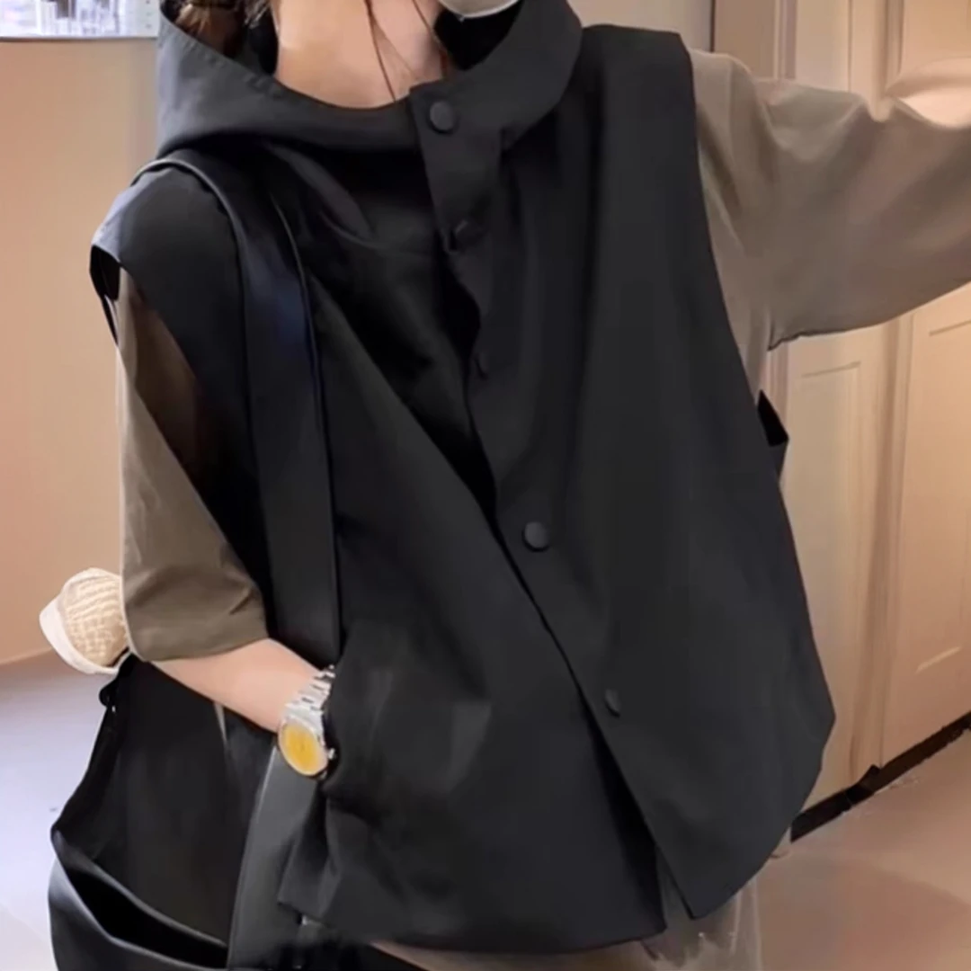欧货2025马夹日系叠穿小坎肩连帽工装女士马甲春秋女款背心小个子