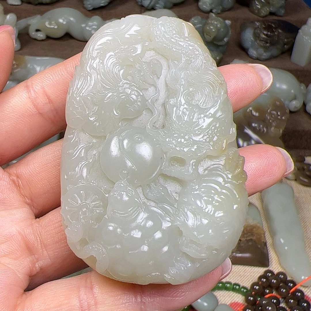 和田玉挂件未镶嵌