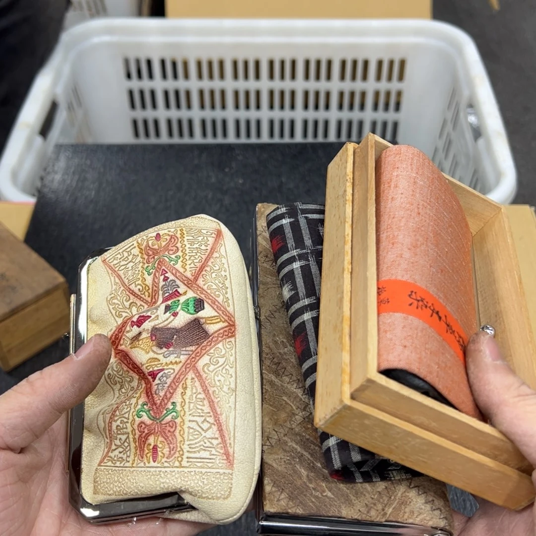 布中古工艺品摆件