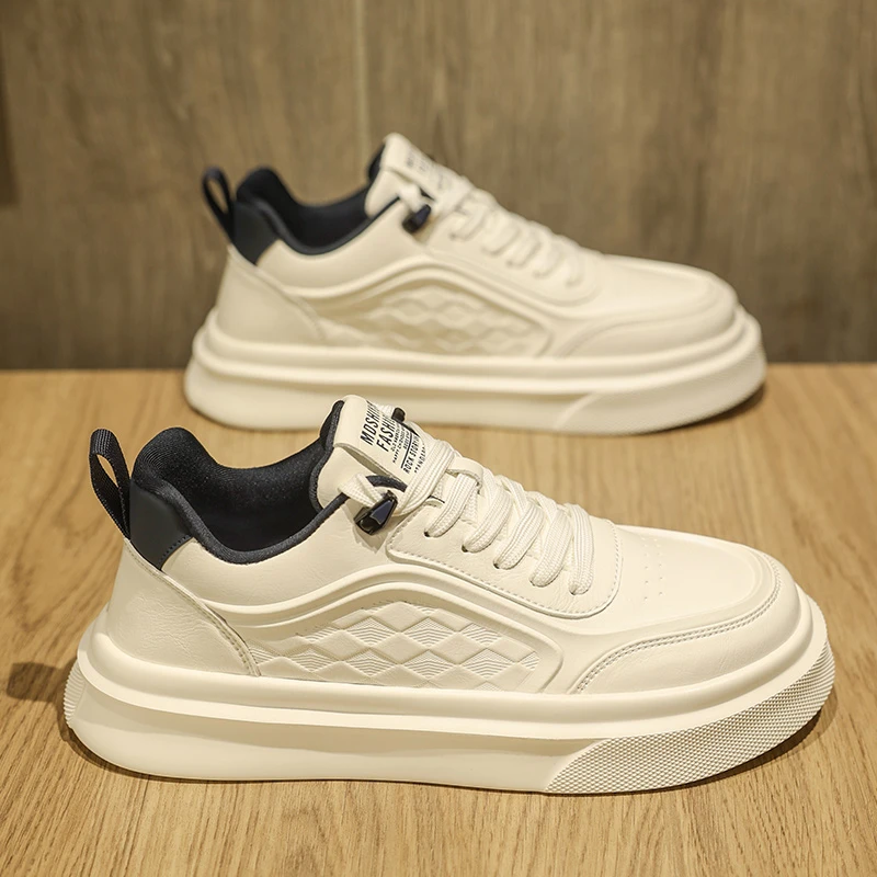 新款春季皮面休闲板鞋男士工作软底耐磨低帮百搭厚底学生潮鞋