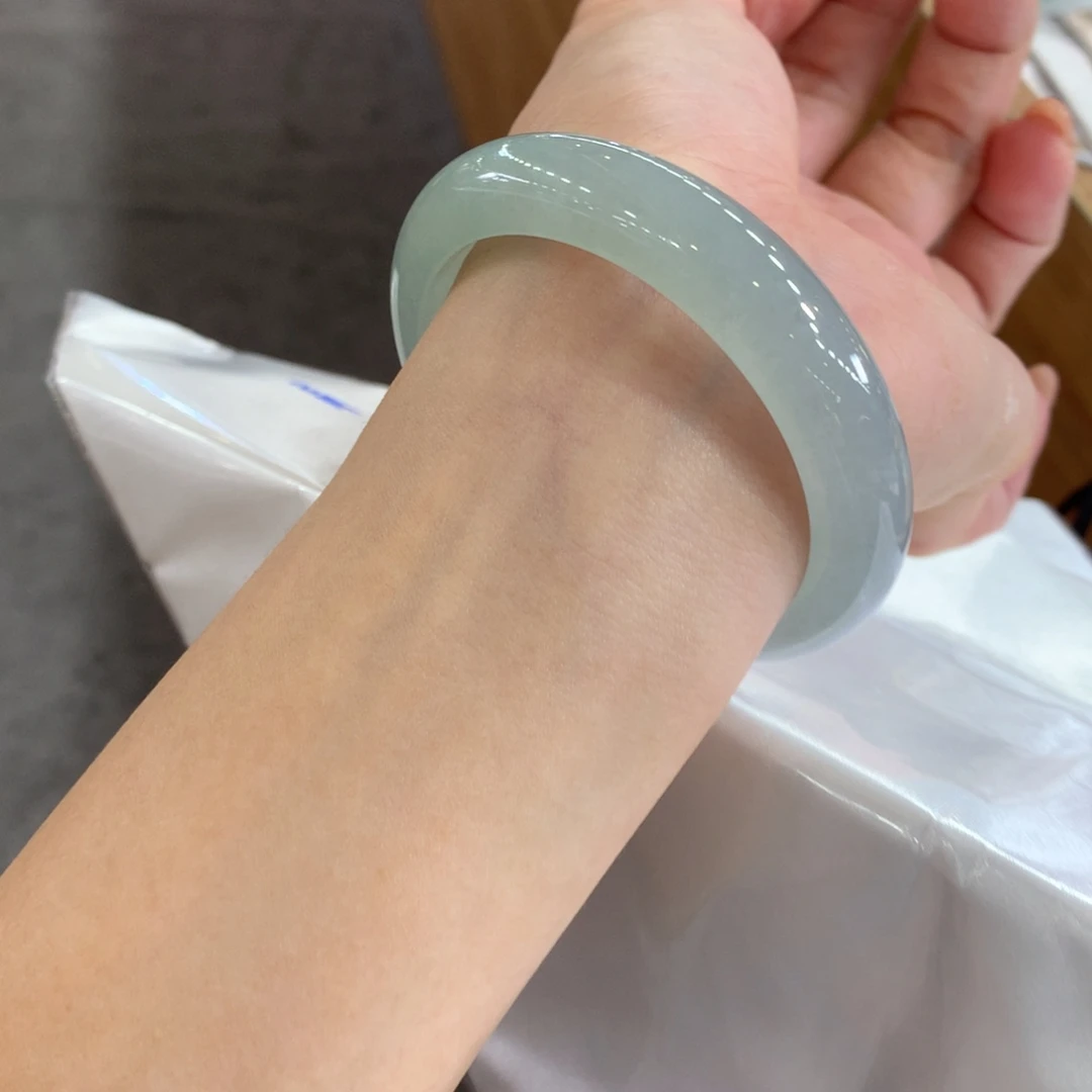 翡翠未镶嵌手镯天然Ａ货翡翠54/55