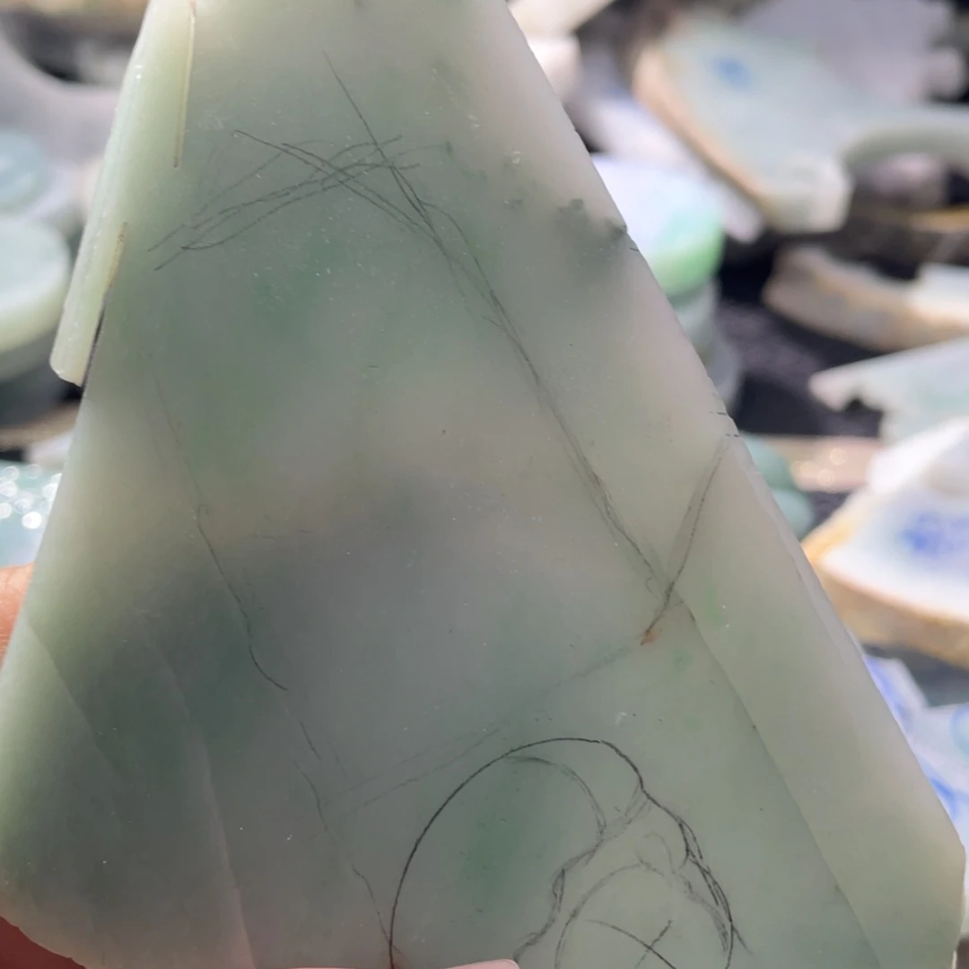 定制翡翠未镶嵌包工荷叶鱼